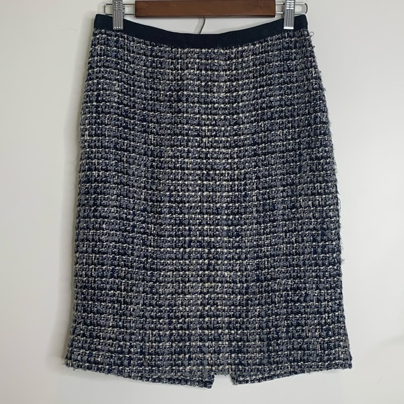 J Crew | Black Gray Knobby Boucle Tweed Knit No 2 Pencil Lined Midi Skirt 4P - Picture 1 of 13